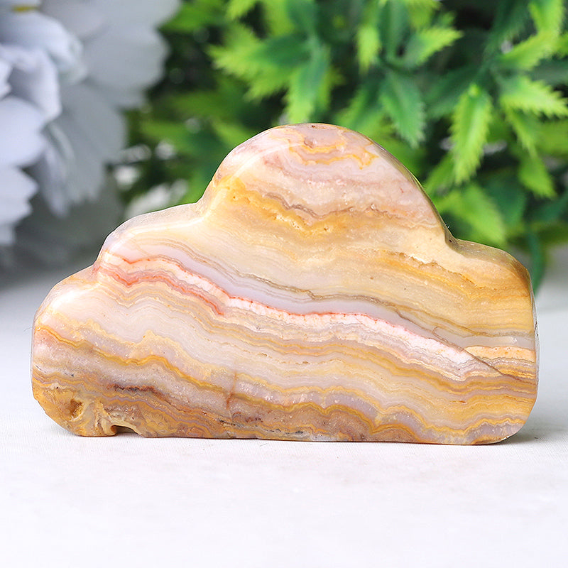 Figurine sculptée en cristal d'agate folle de 2,7 pouces