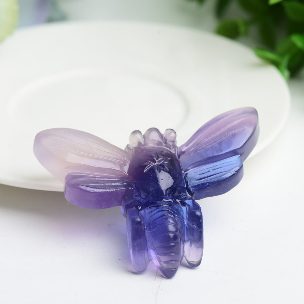 Sculpture d'animal en cristal de fluorite violette de 2,7 pouces, représentant une abeille