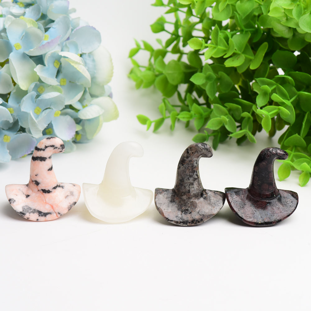 Figurine sculptée en cristal mixte représentant un chapeau de sorcier de 2 pouces