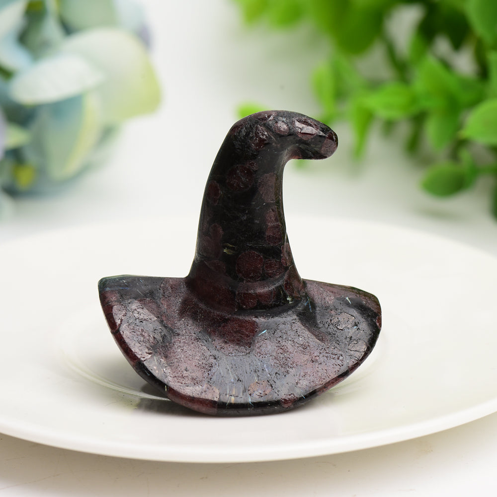 Figurine sculptée en cristal mixte représentant un chapeau de sorcier de 2 pouces