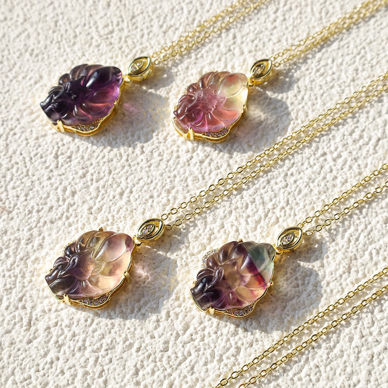 Collier de protection en fluorite de 20 mm avec renard à neuf queues