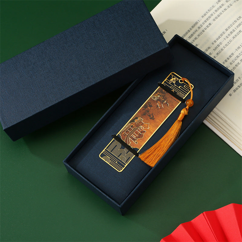 Marque-page en métal Panorama de rivières et de montagnes avec pompon