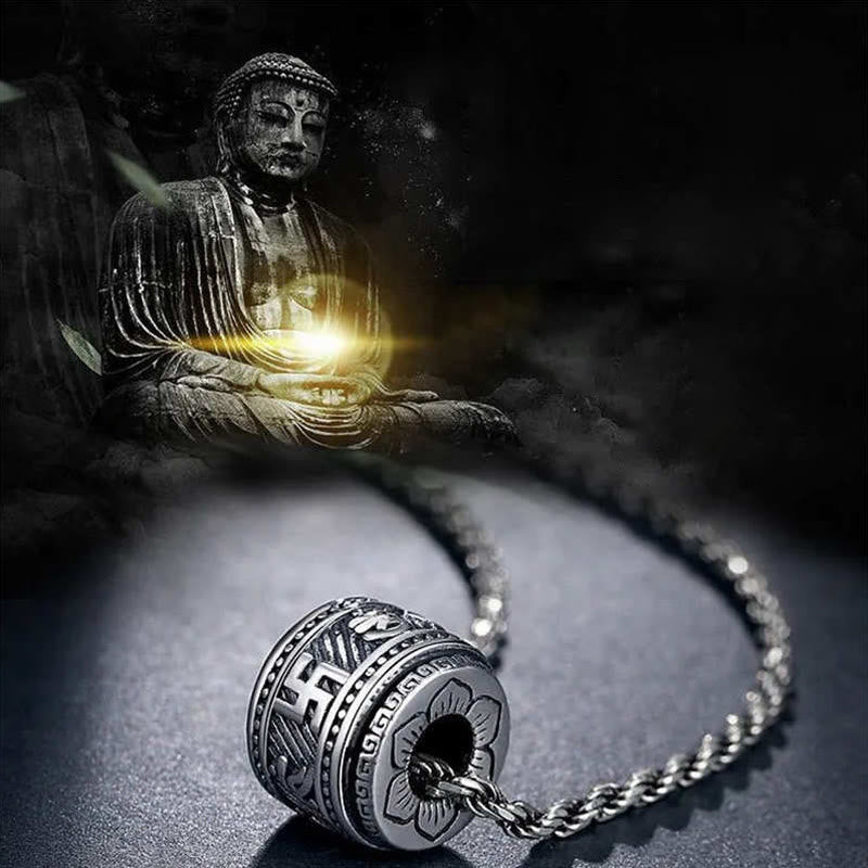Collier pendentif de protection en cuivre Om Mani Padme Hum