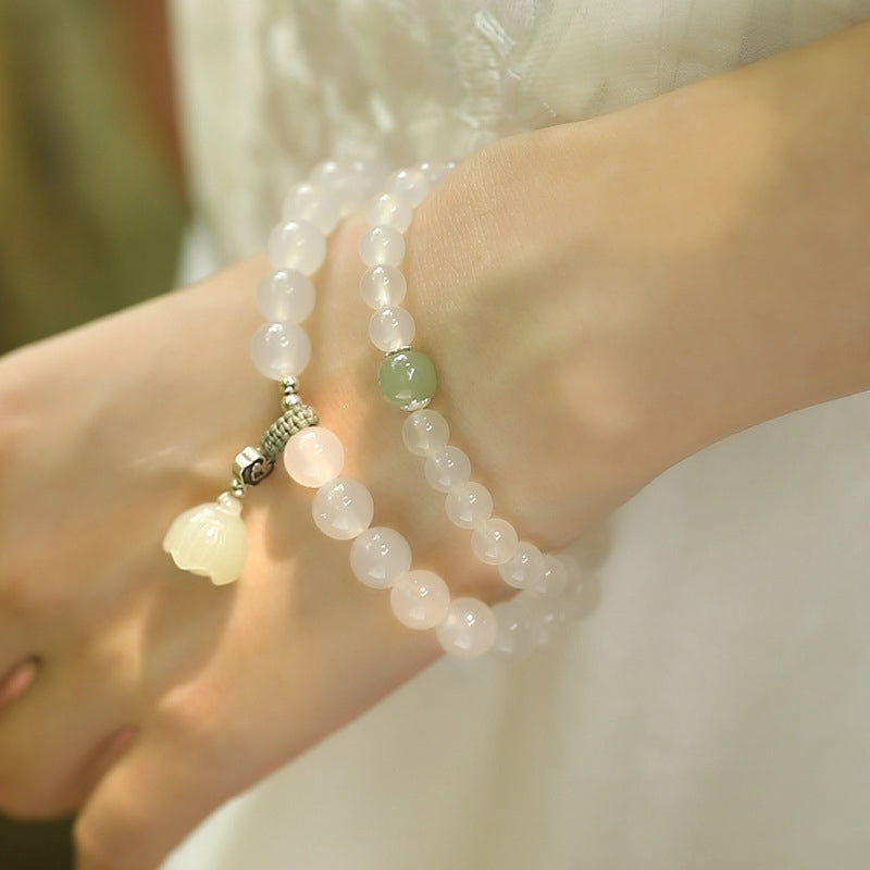 Bracelet de protection en agate blanche et jade lotus