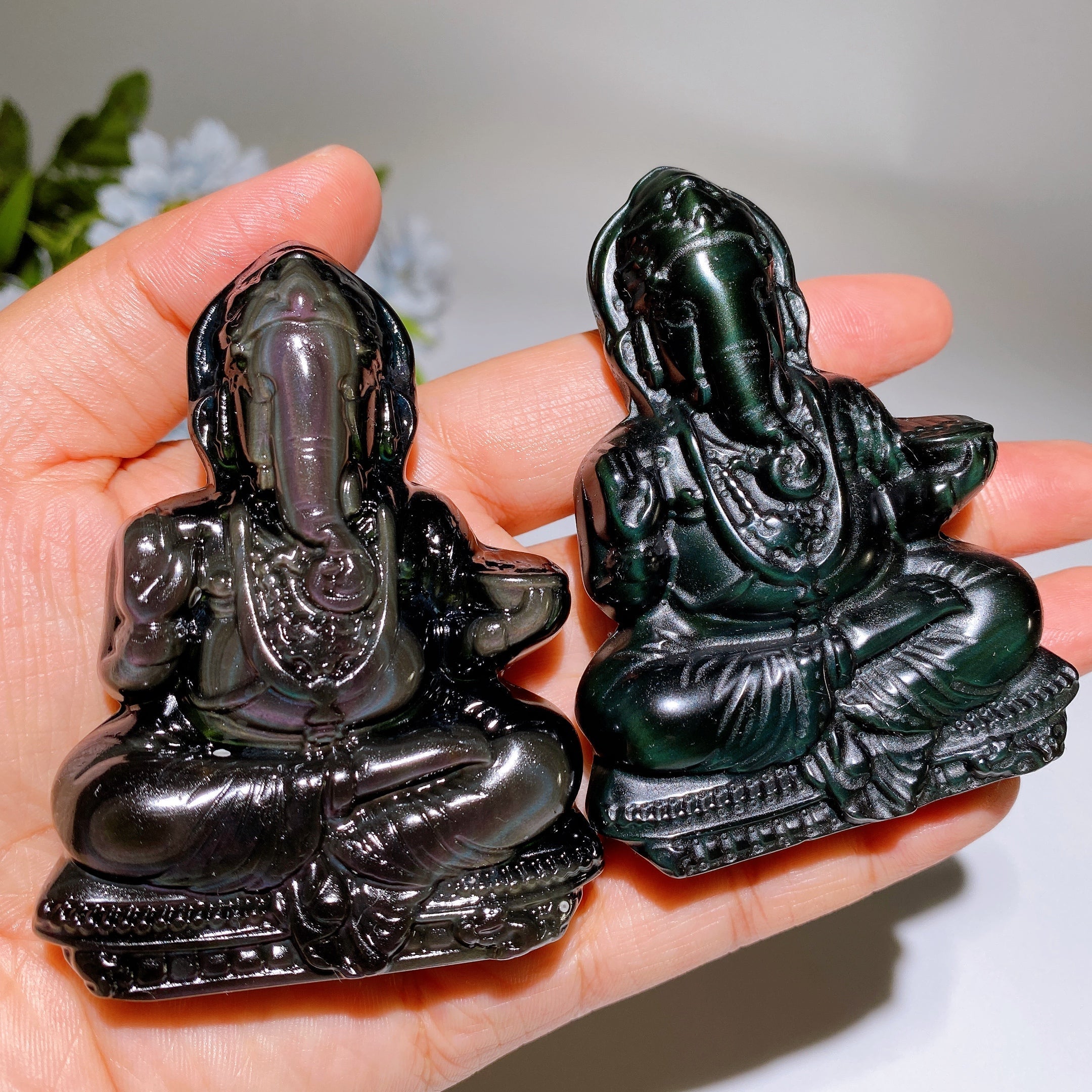 Figurine Ganesh en cristal d'obsidienne arc-en-ciel de 3,2 pouces