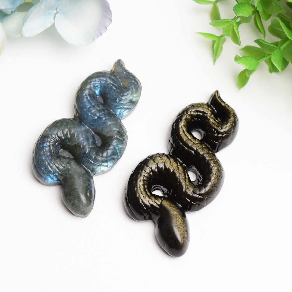 Sculpture en cristal de serpent en labradorite de 3,3 pouces