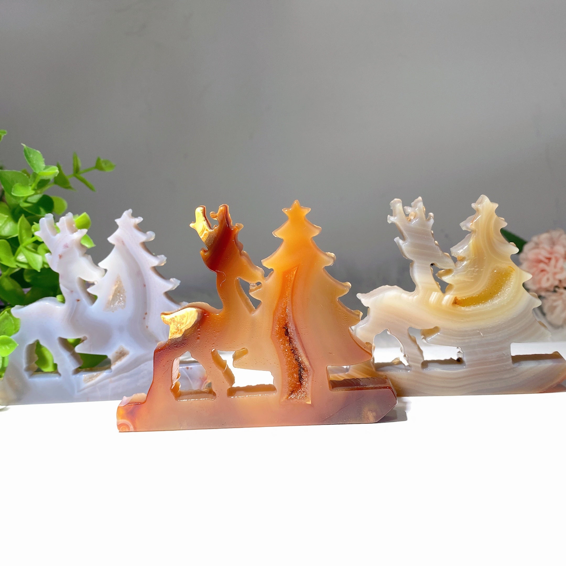 Formes de cristal d'agate druzy de 3,5 pouces, cerf et arbre de Noël