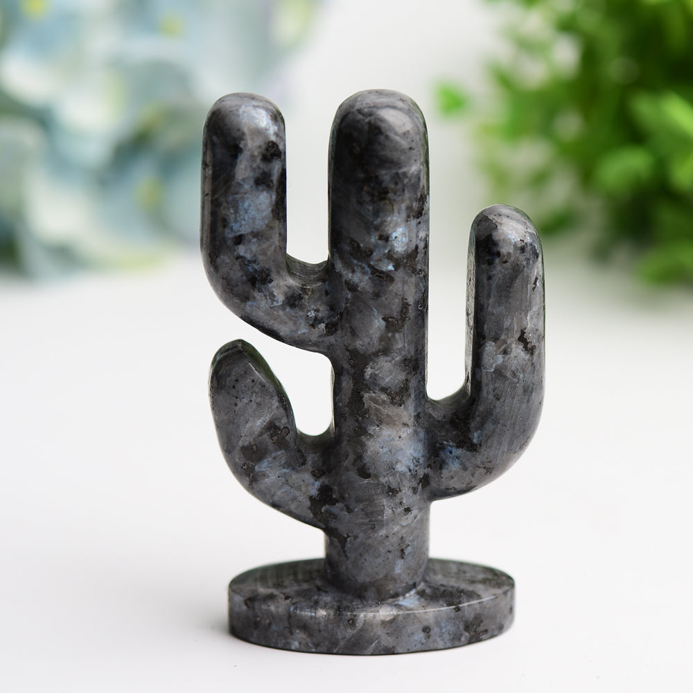 Figurine de cactus sculptée en cristal de larvikite de 9,7 cm