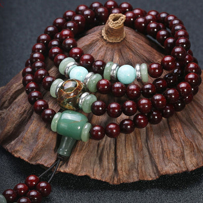 Bracelet Mala 108 perles | Bois de santal rouge, aventurine verte et amazonite