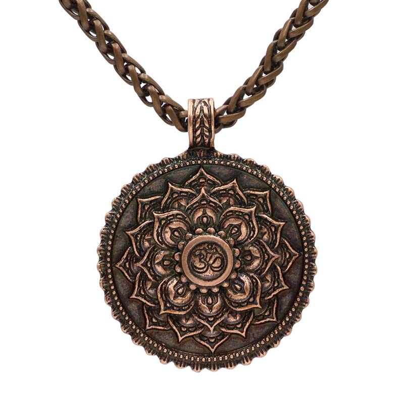 Collier unisexe électroplaqué Om Mani Padme Hum avec motif lotus