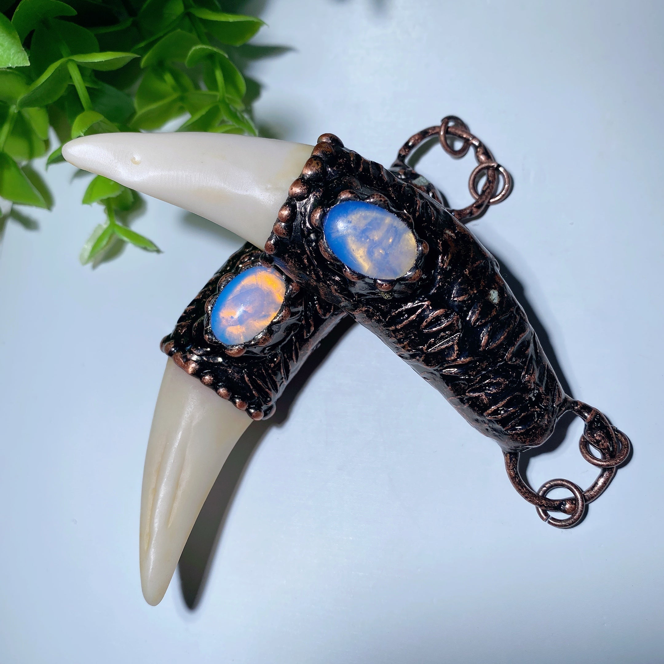 Pendentif en opalite dent de tigre de 4,3 pouces pour la guérison