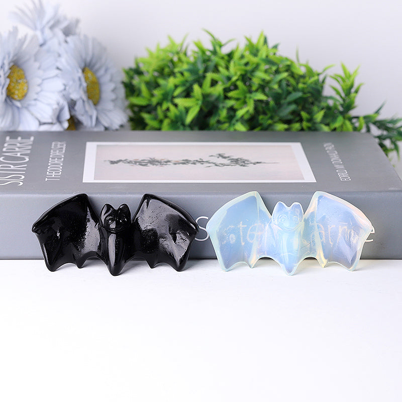 Sculpture de chauve-souris en cristal d'obsidienne noire de 4 pouces