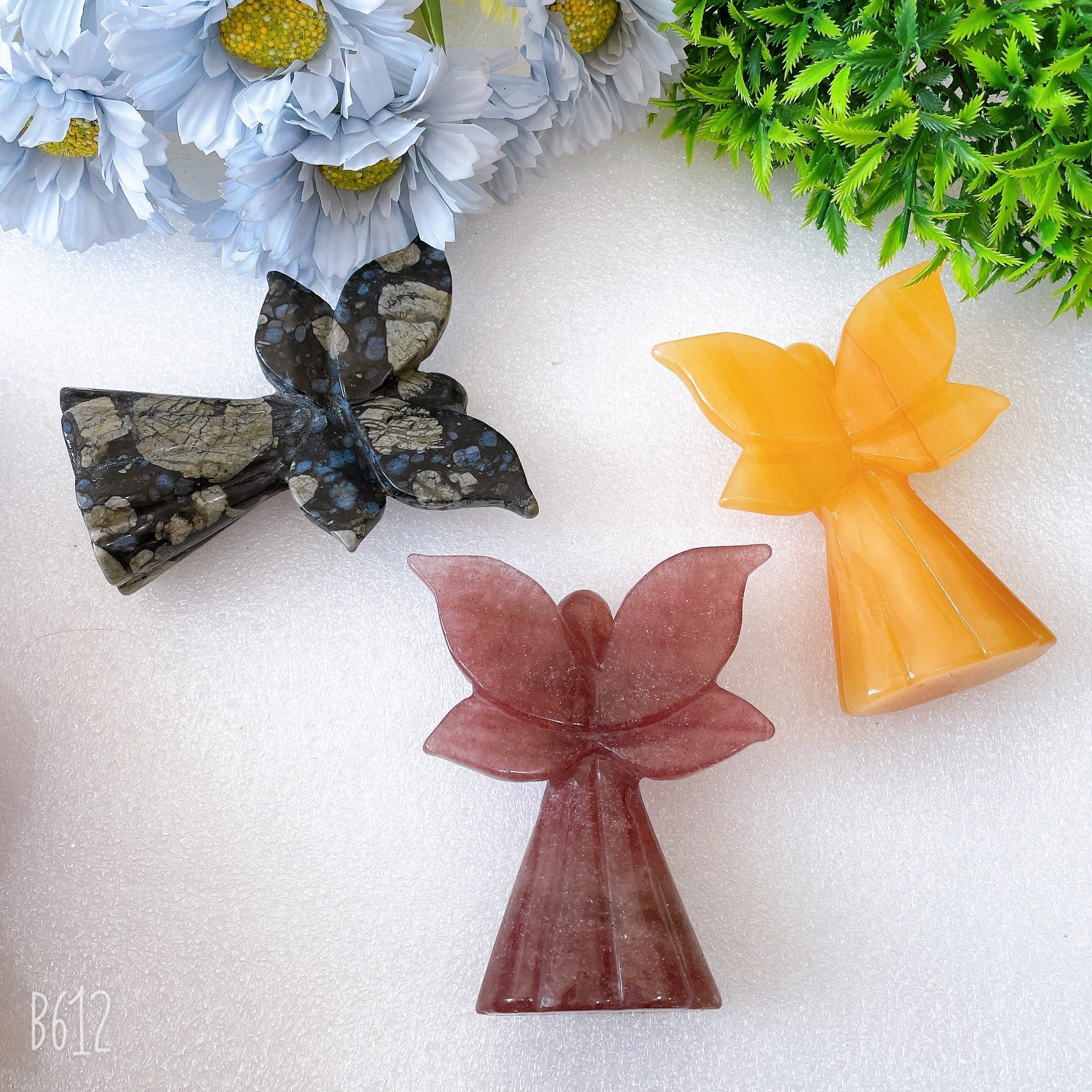 4-Inch Crystal Angel Carvings for Healing & Meditation