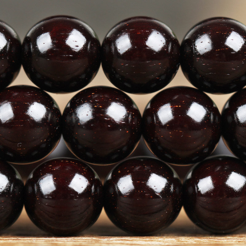 Bracelet de protection en bois de santal rouge à petites feuilles de 10 mm