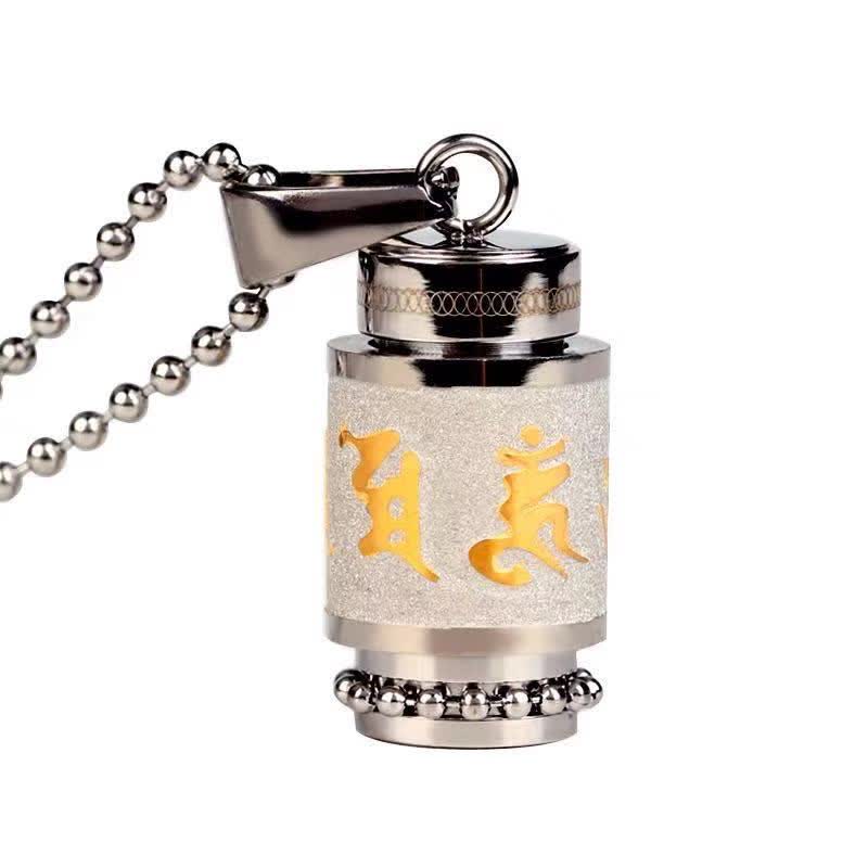 Pendentif de sagesse en acier titane Om Mani Padme Hum 1,2 cm