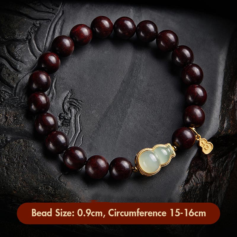 Bracelet en jade et bois de santal rouge à petites feuilles pour le calme et la protection