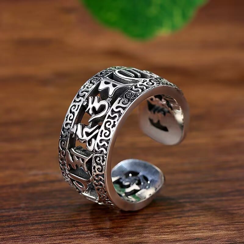 Bague Om Mani Padme Hum en cuivre | Design vintage et pur