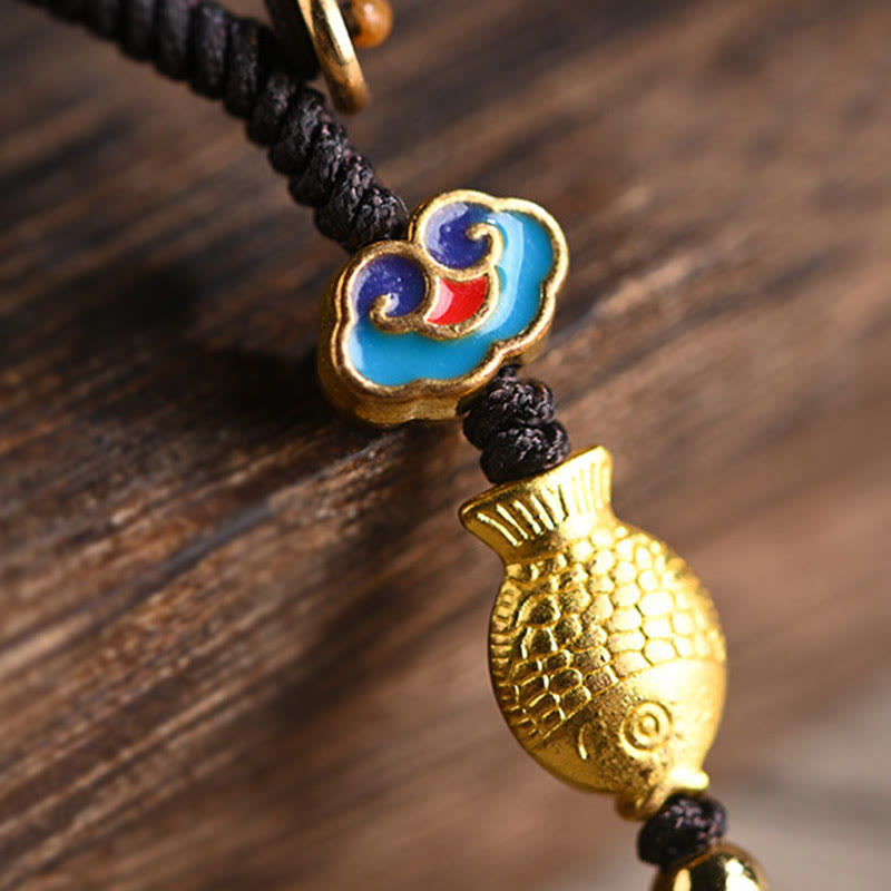 Porte-clés décoratif en forme de chat porte-bonheur en bois de santal vert