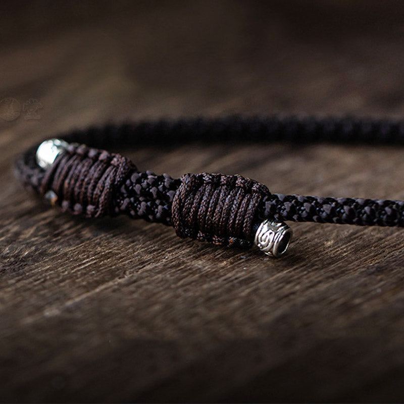 Collier porte-bonheur en jade gris naturel | Pendentif paix et prospérité