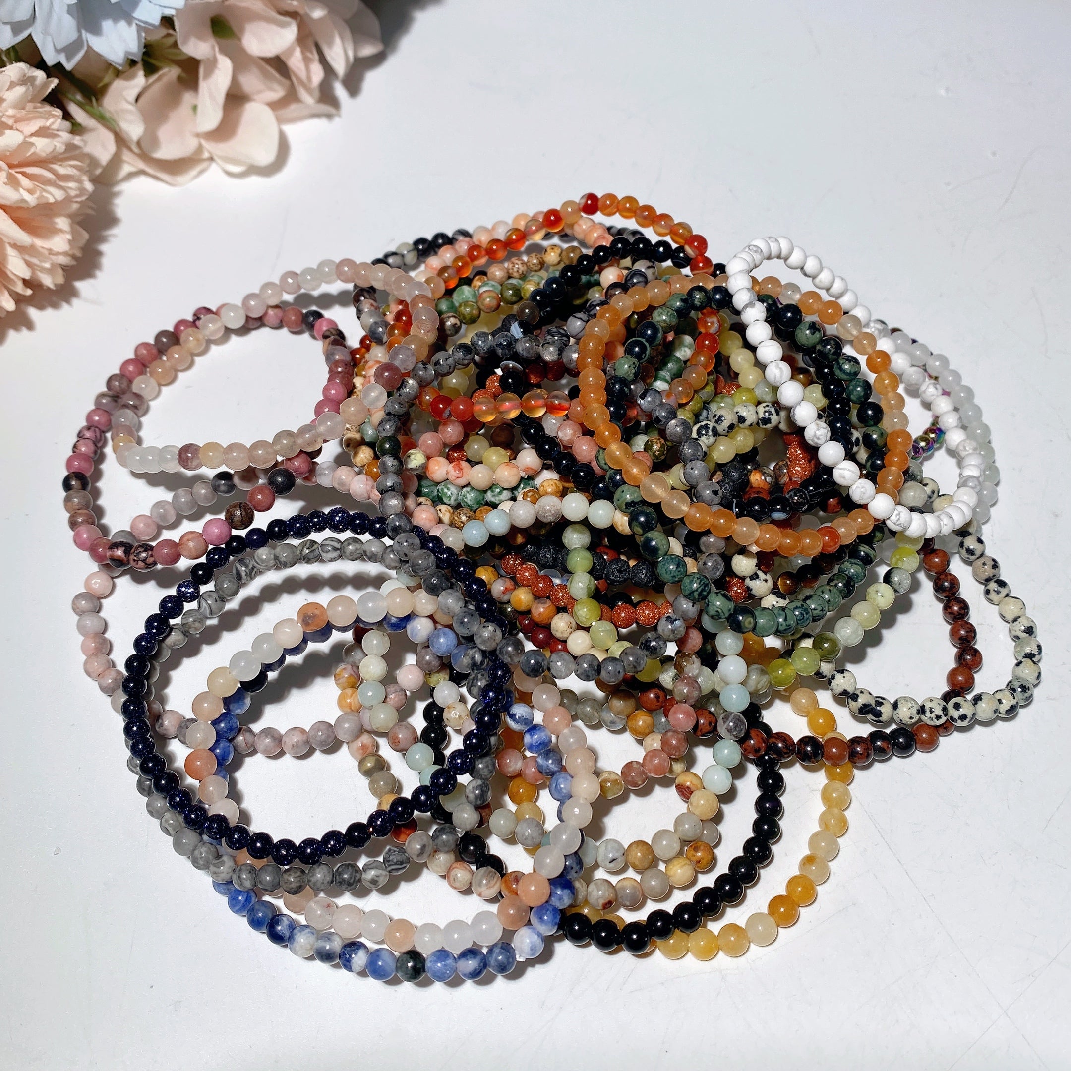 Bracelet de guérison en cristaux mixtes de 4 mm pour l'équilibre spirituel et l'énergie