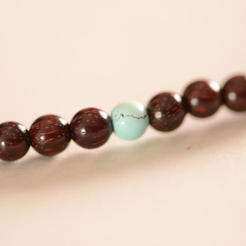 Bracelet de protection spirituelle en bois de santal rouge à petites feuilles de 4 mm