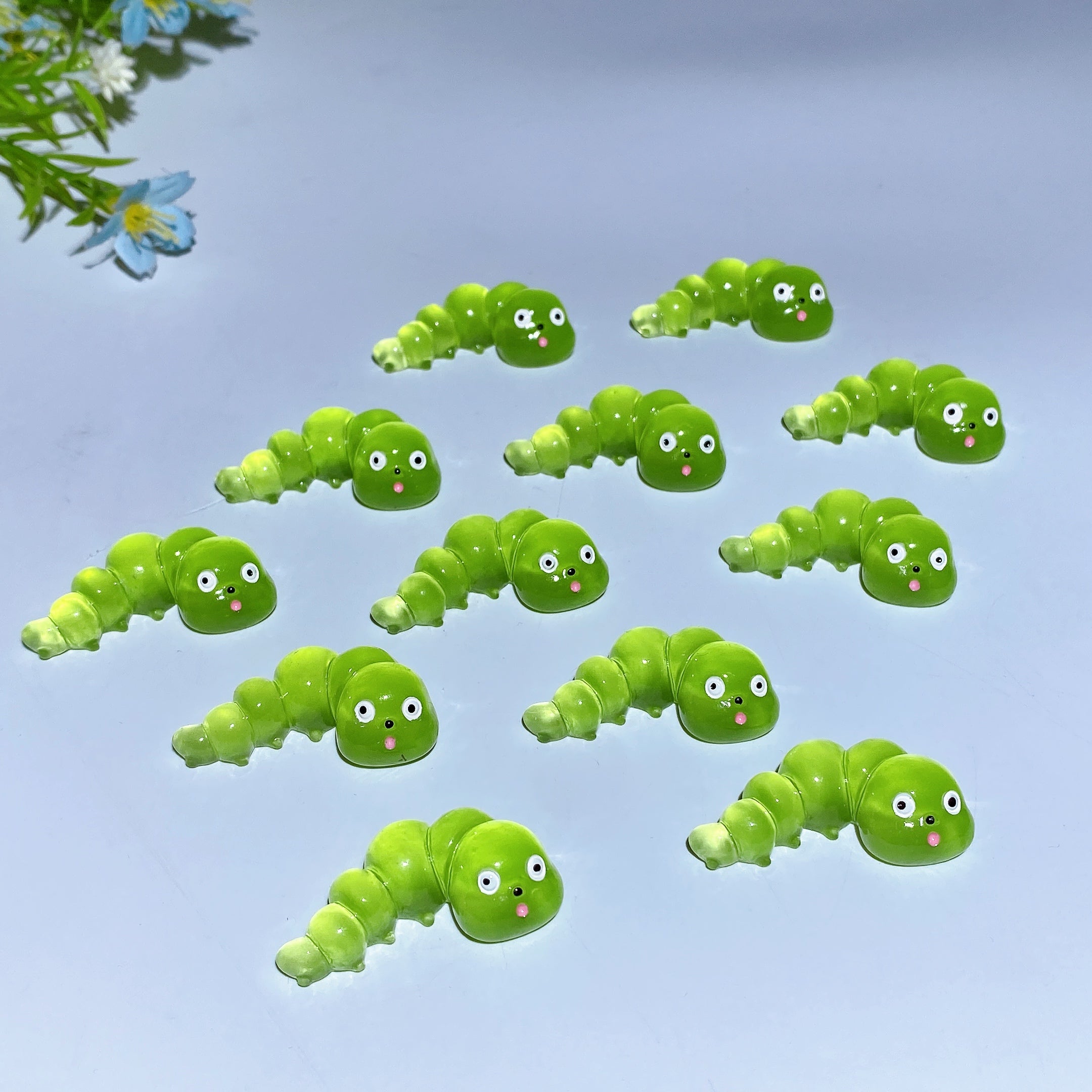 4pcs Luminous Crystal Animal Carving Set – Ladybug & Caterpillar