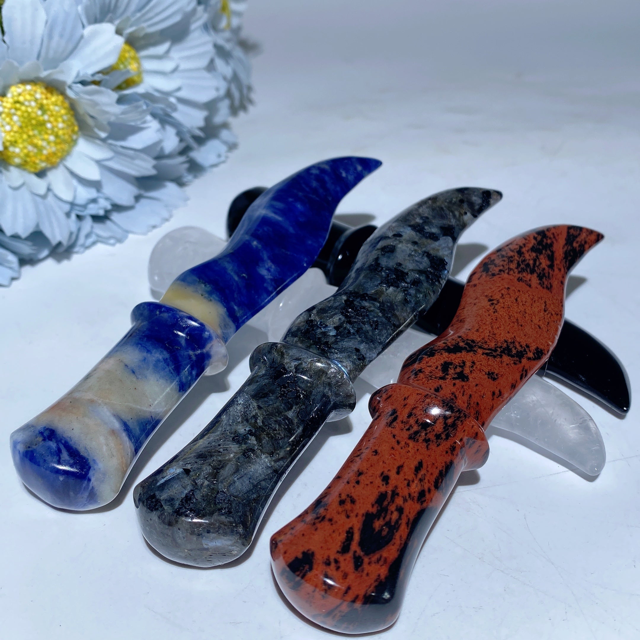 Points de guérison sculptés en cristal mixte de 5 pouces
