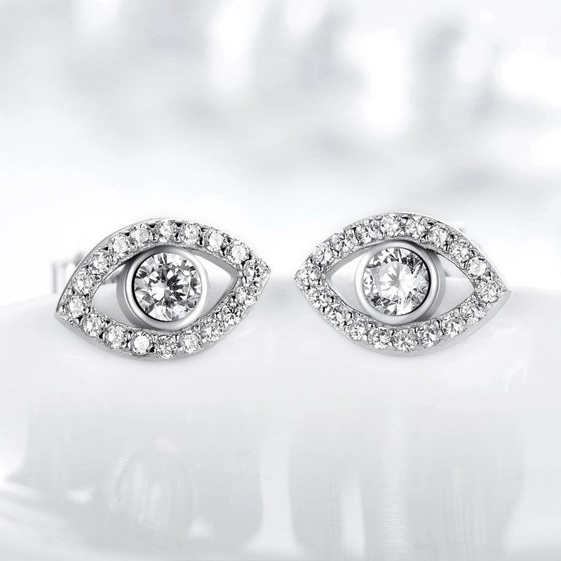 Boucles d'oreilles à tige en argent sterling contre le mauvais œil