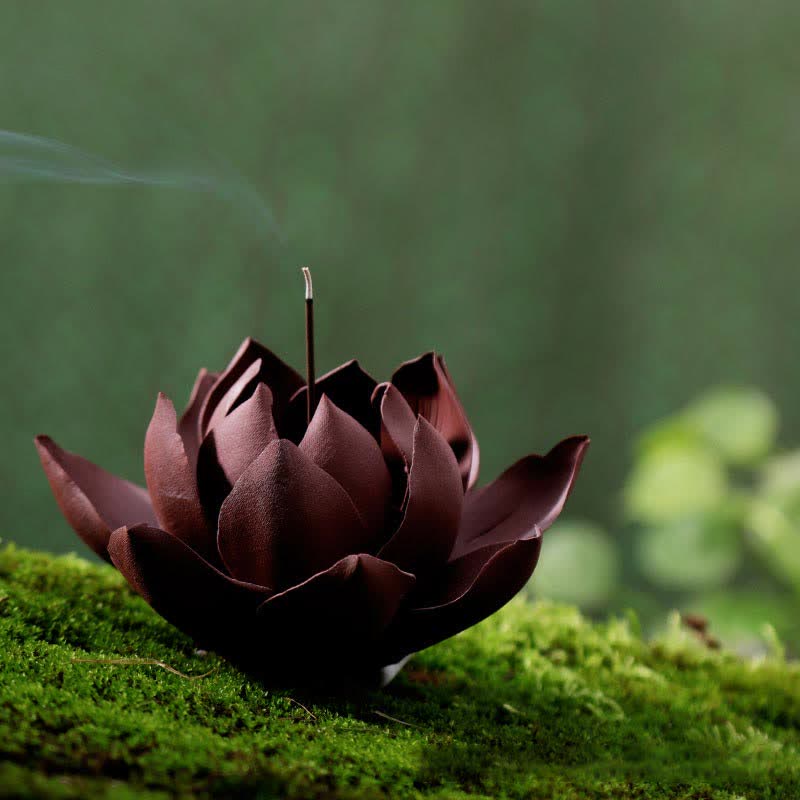 Brûle-encens tibétain Lotus en argile violette pour la paix et le calme