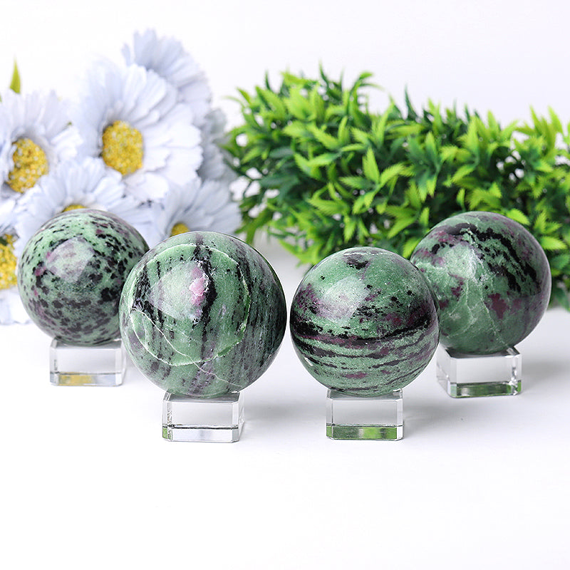 Sphère de guérison en cristal de rubis et de zoïsite de 55 mm