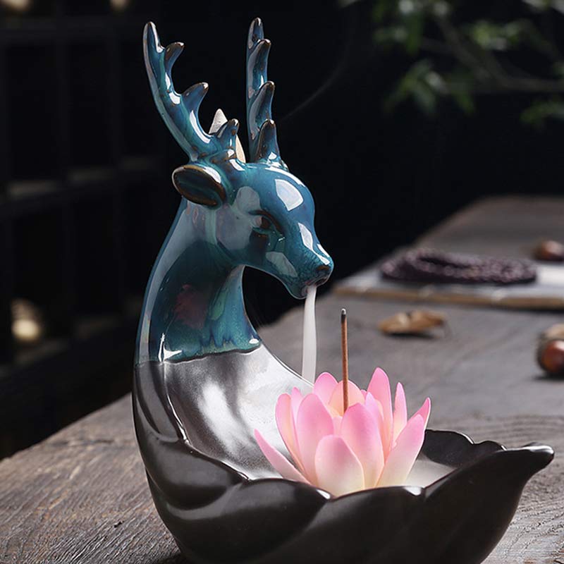 Brûle-encens à reflux en céramique motif lotus et cerf 18 cm