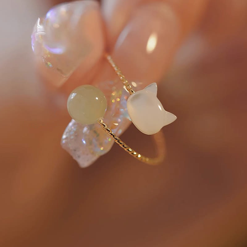 Bague de bénédiction en jade avec tête de chat en pierre Tridacna pour l'équilibre