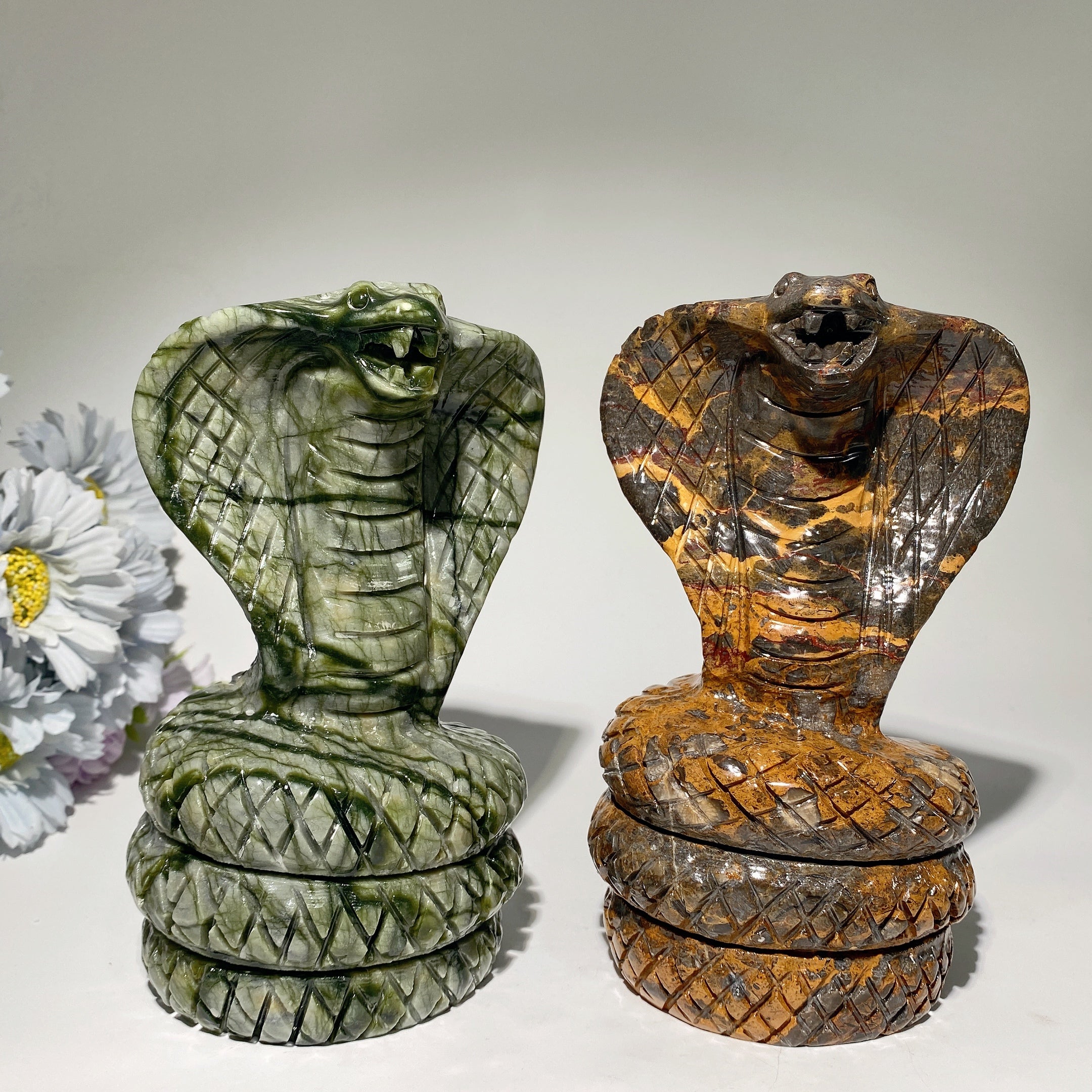 6.5-inch Jade Cobra Crystal Animal Carving for Healing