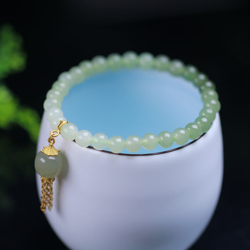 Bracelet à breloques en jade Hetian de 6 mm en argent sterling