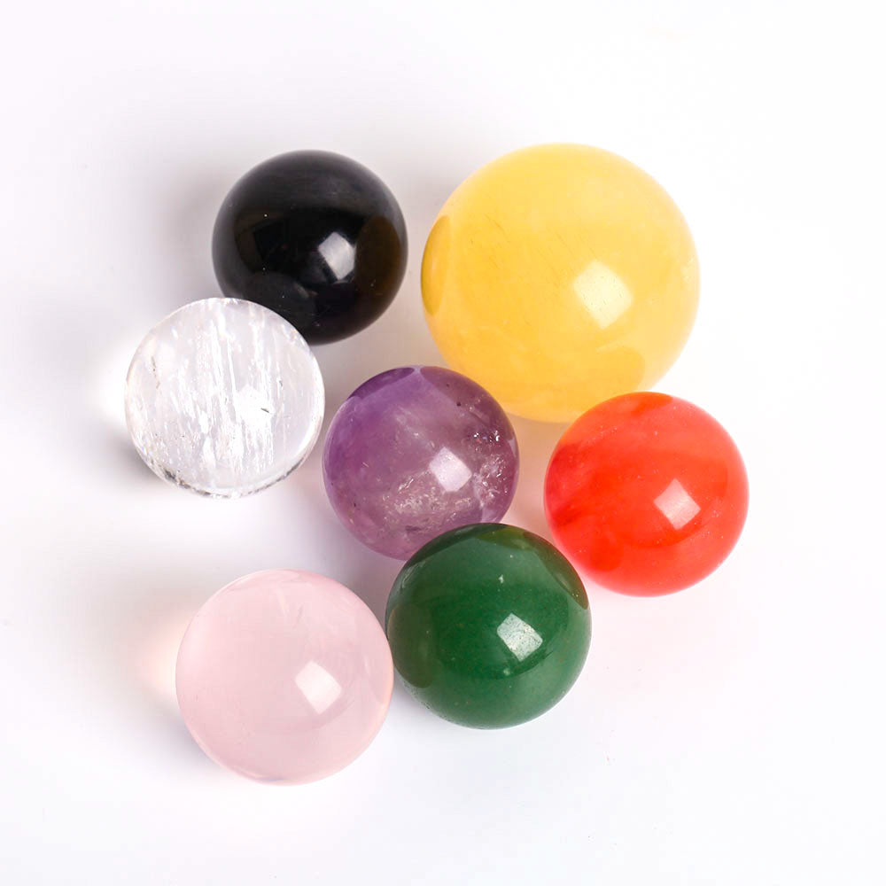 Ensemble de 7 sphères de cristal de chakra avec support en verre
