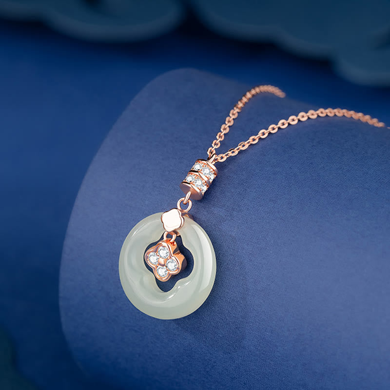 Collier porte-bonheur en jade Hetian avec trèfle à quatre feuilles pour la prospérité