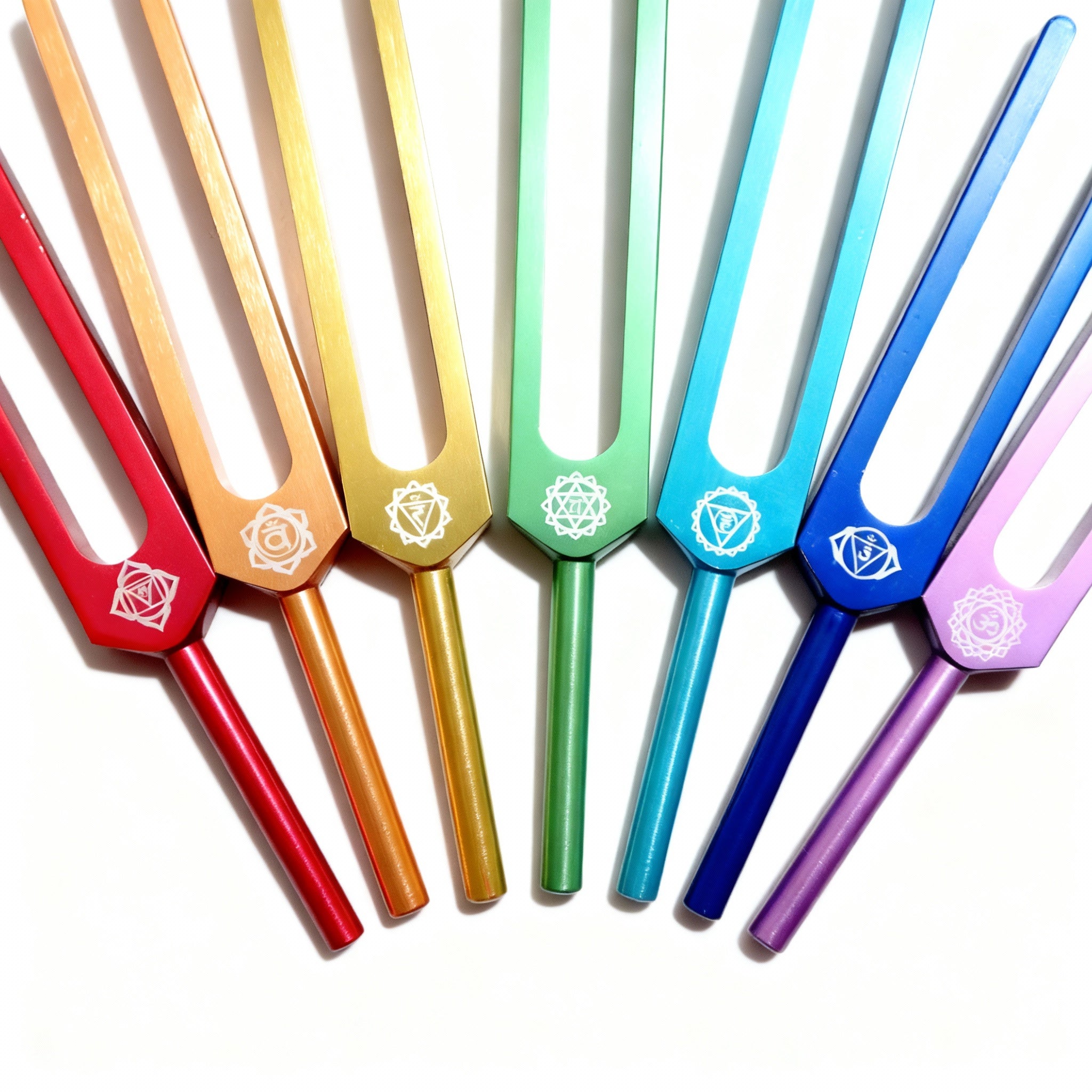 Ensemble de 7 diapasons de chakra pour l'alignement et la thérapie sonore