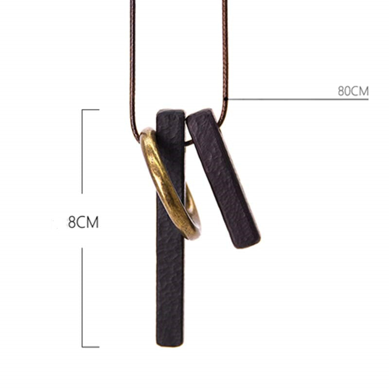 Collier Cercle Zen en Bois d'Ébène pour l'Illumination et le Calme