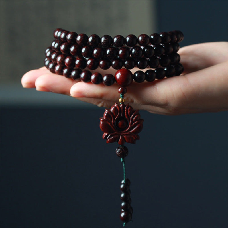 Bracelet Mala Balance en bois de santal rouge à petites feuilles de 6 mm
