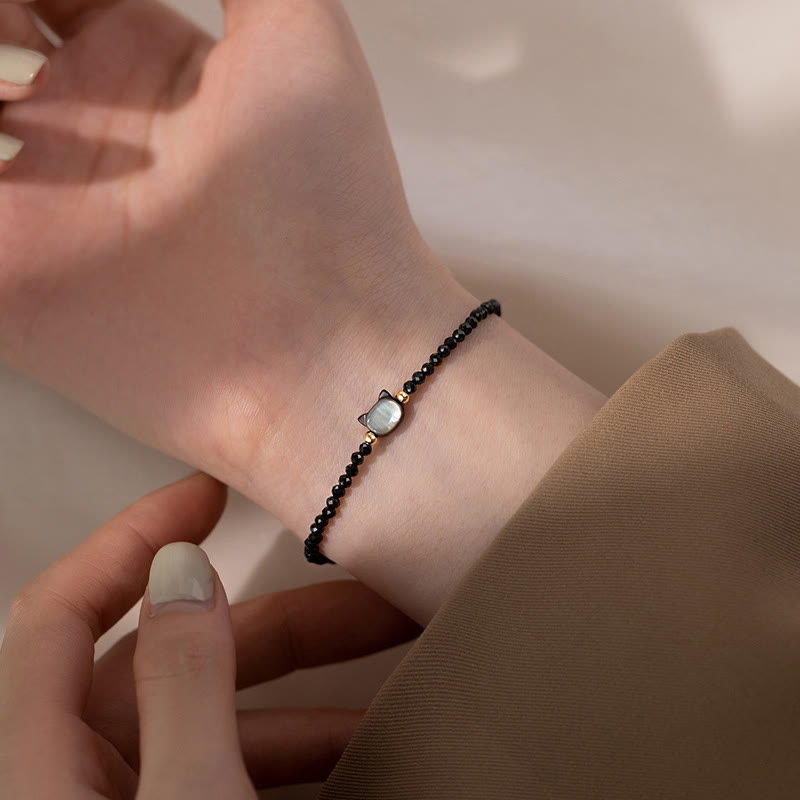 Bracelet en quartz transparent avec cristal blanc et breloque chat guérisseur plaquée or 14 carats