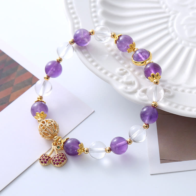 Bracelet en cristal d'améthyste de 8 mm avec breloque cerise pour la positivité