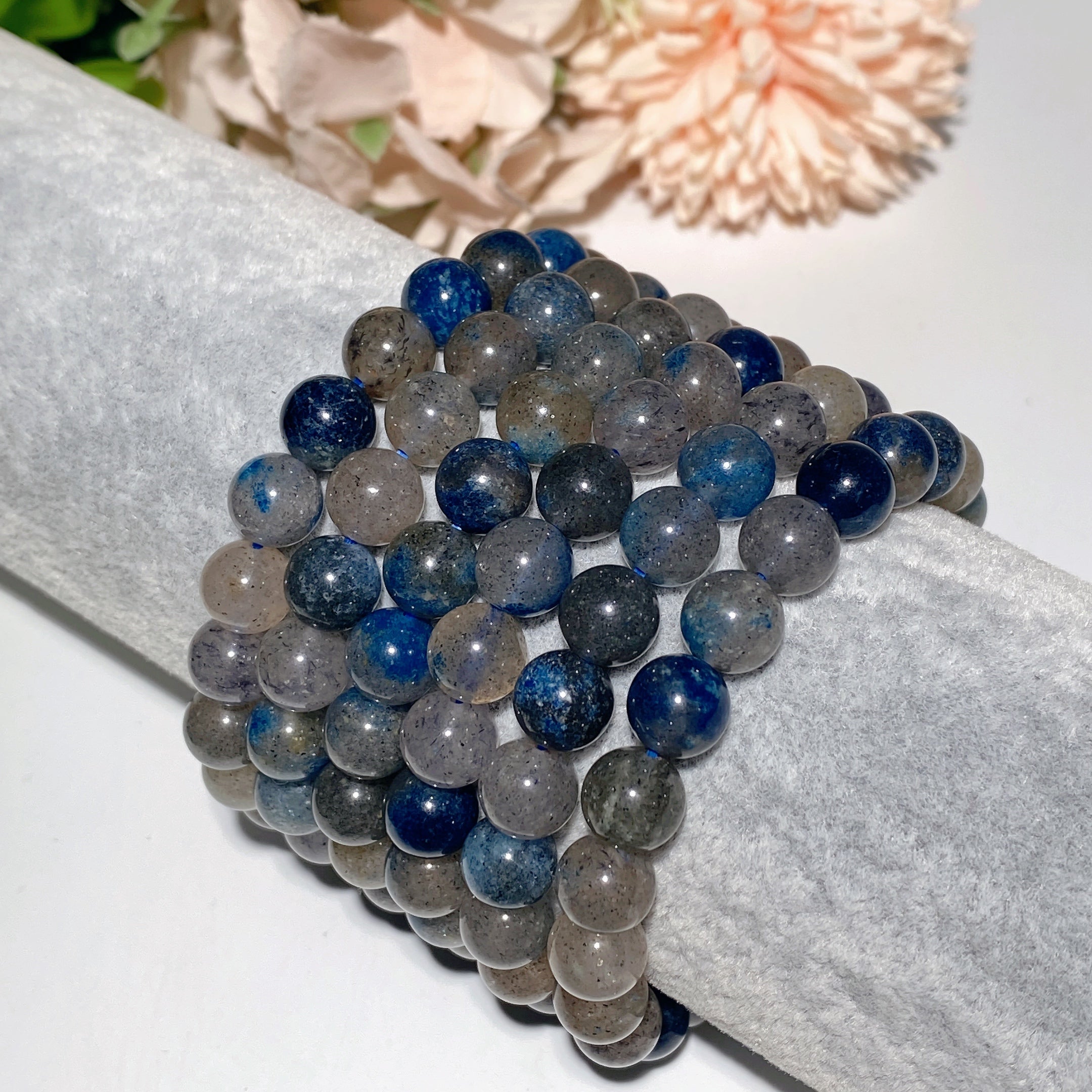 Bracelet de guérison en cristal de quartz fraise bleu de 8 mm