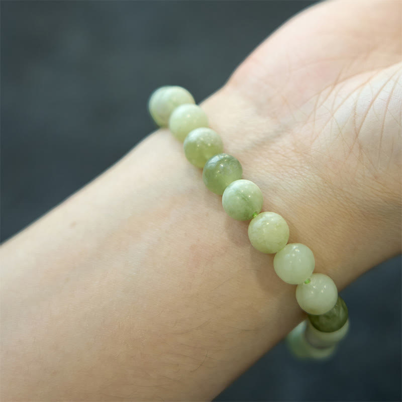 Bracelet d'abondance en jade de 8 mm pour la prospérité et la chance
