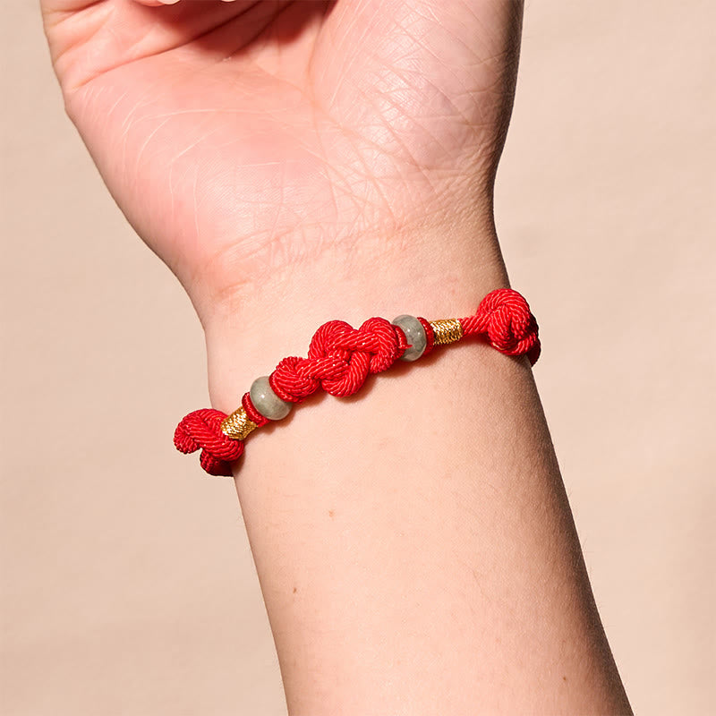 Bracelet en fil rouge avec nœud porte-bonheur en jade de 8 mm