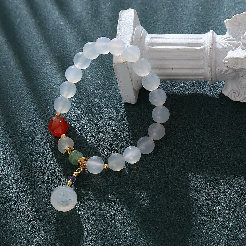 Bracelet porte-bonheur en agate blanche et agate rouge de 8 mm avec breloque en forme de gousse de lotus