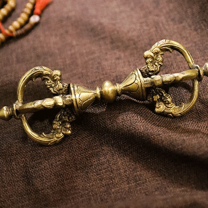 Dorje de méditation en cuivre de 23 cm, fabriqué à la main au Népal