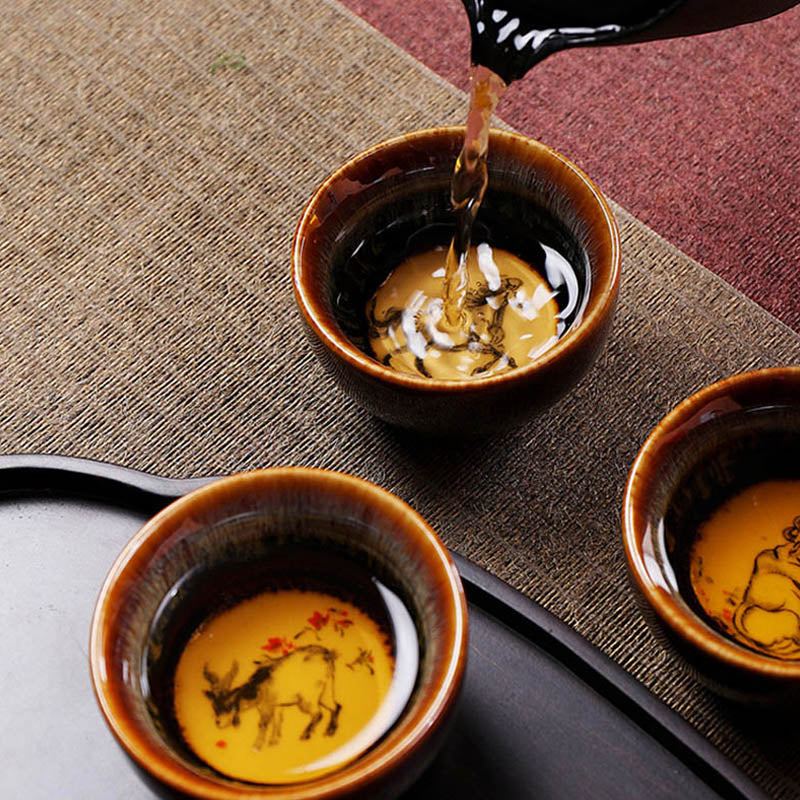 Tasse à thé en céramique 73 ml avec 12 signes du zodiaque chinois pour rituel du thé