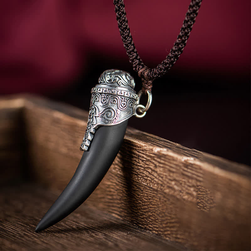 Collier pendentif Force en obsidienne noire en argent sterling 925