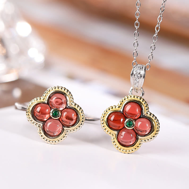 Ensemble collier et bague de protection en argent sterling 925 avec trèfle à quatre feuilles et grenat
