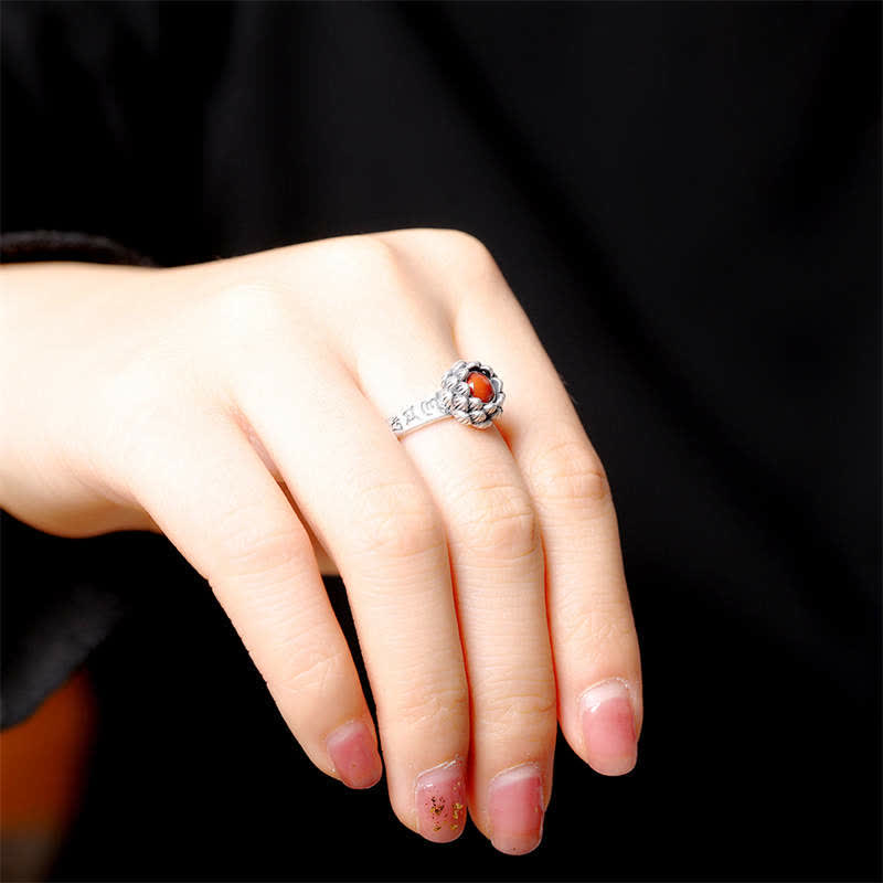 Bague de bénédiction et de confiance en argent sterling 925 avec agate rouge lotus